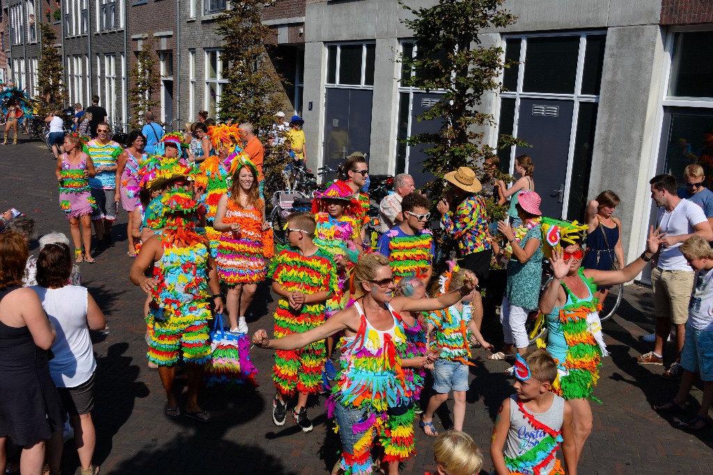 ../Images/Zomercarnaval Noordwijkerhout 054.jpg